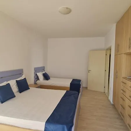 Orange Sea View Penthouse * Sarandë