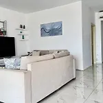 Daire Orange Sea View Penthouse *