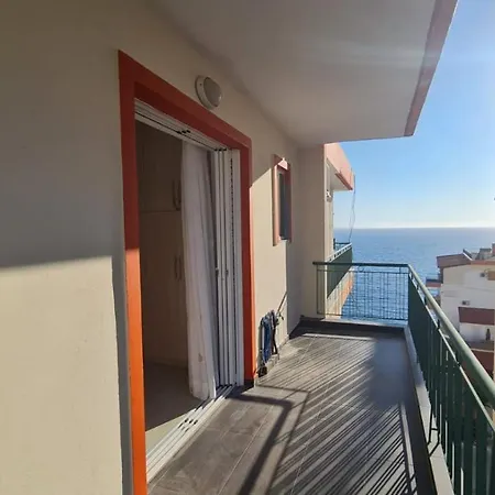Apartment Orange Sea View Penthouse Sarande