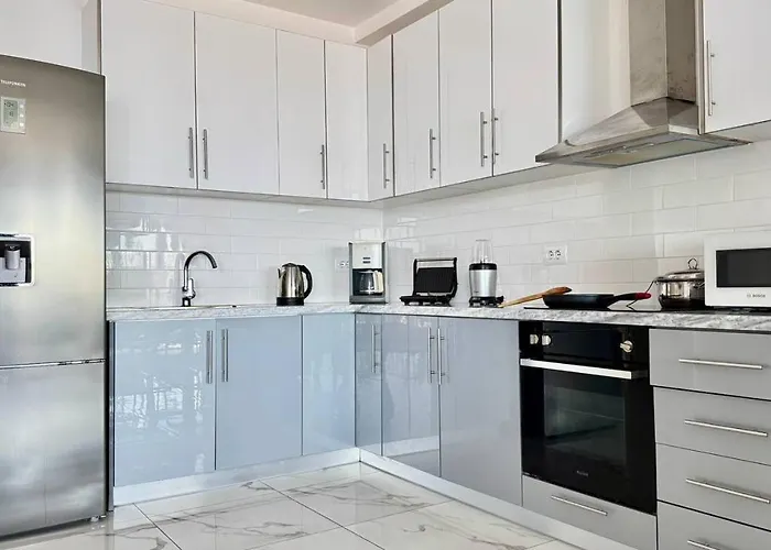 Orange Sea View Penthouse *