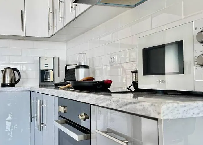 Orange Sea View Penthouse Apartment *