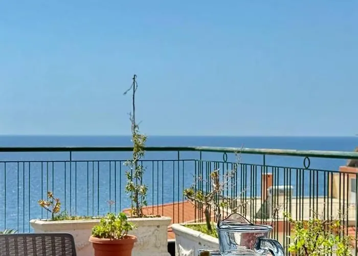 Orange Sea View Penthouse Daire Saranda
