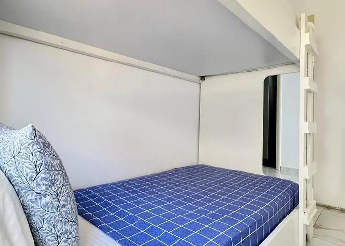 Orange Sea View Penthouse *