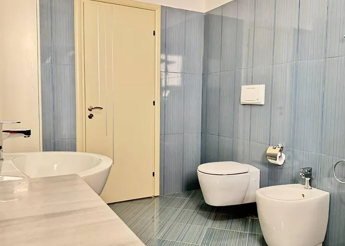 Orange Sea View Penthouse * Sarande