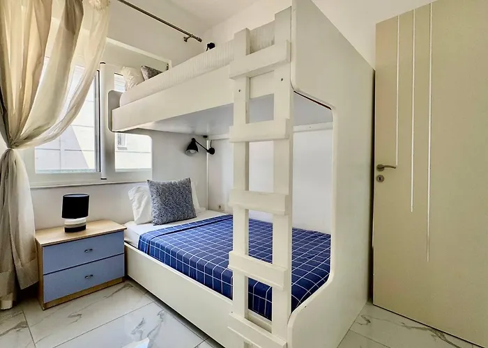 Apartment Orange Sea View Penthouse