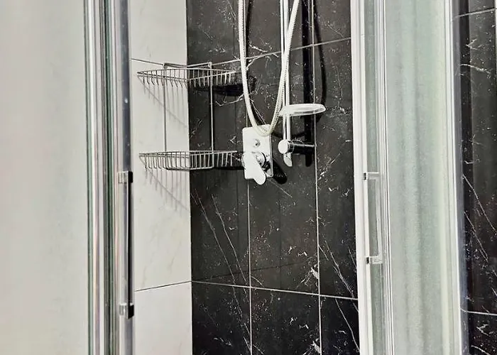 Orange Sea View Penthouse * Sarande